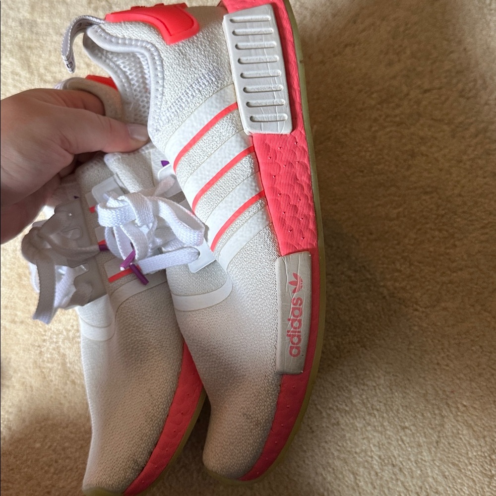 Adidas NMD R1 - Picture 8 of 8